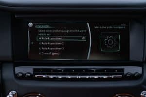 Rolls Royce Cullinan Blue touch screen