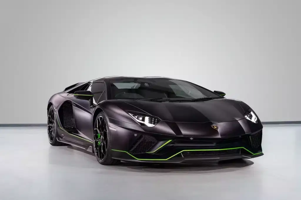 Lamborghini Aventador ultimae main front angled view